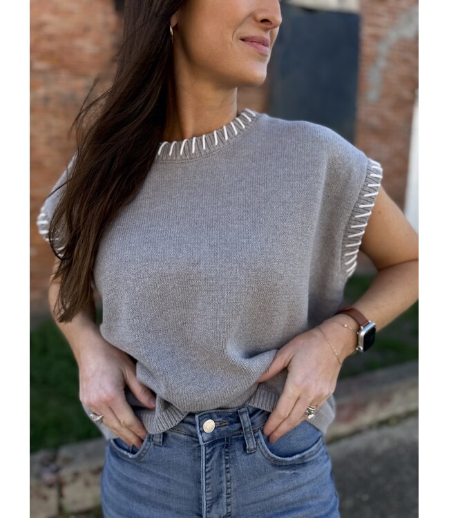 The Maxine Sweater Vest 2717Y