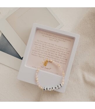 Dear Heart Set Free Bracelet