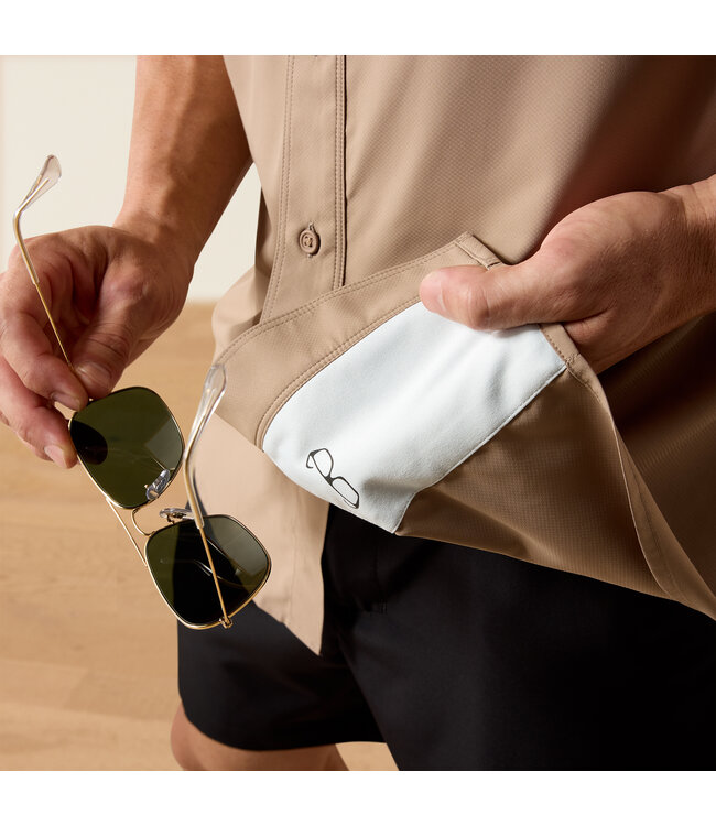 10071552 MNS VENTTEK OUTBOUND SS SHRT TPE GRY