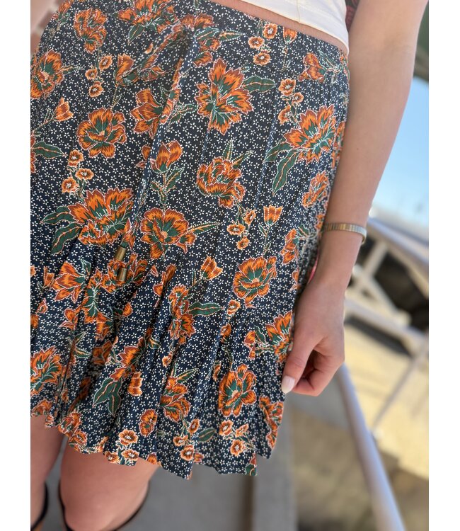 BW69B08086 Floral Print Godet Skirt