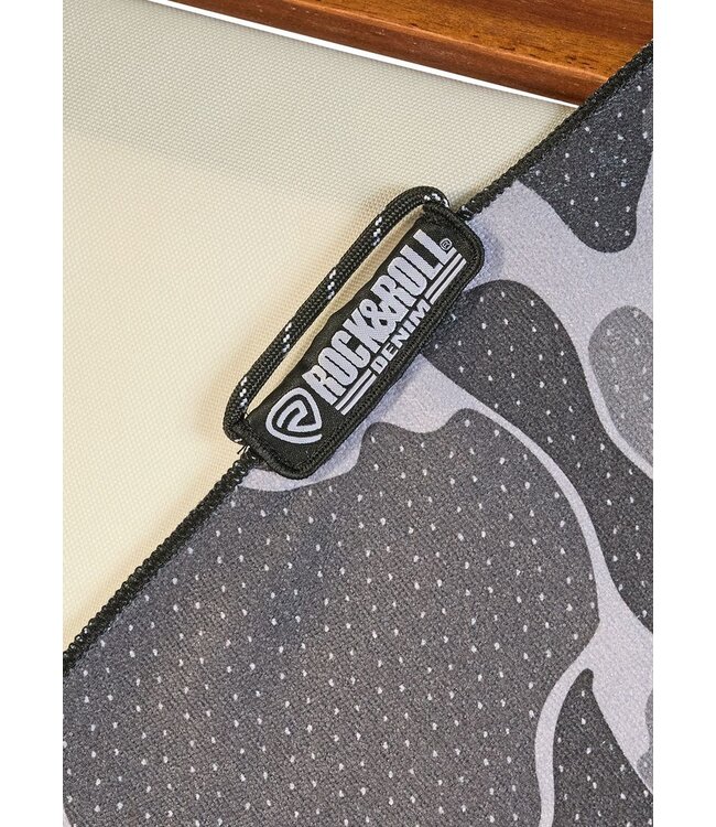 BU46M08423 Dark Grey Camo Microfiber Beach Towel