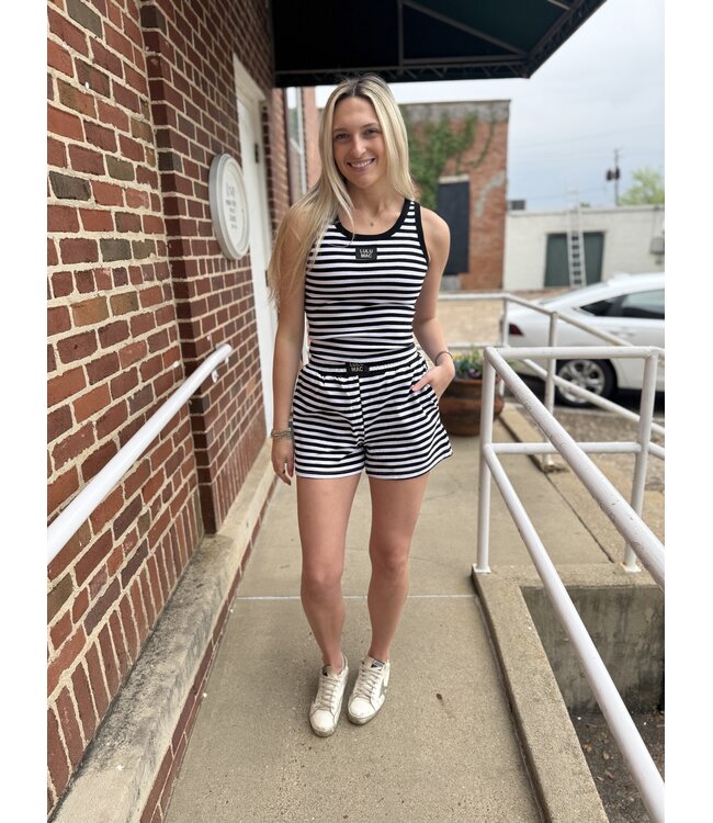 LM-Stripe Short-Black