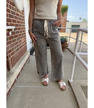 Everyday Chic Leopard Pants T0162