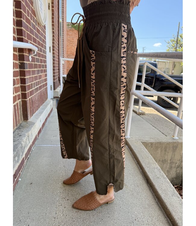 Cheetah Parachute Pants IP5540