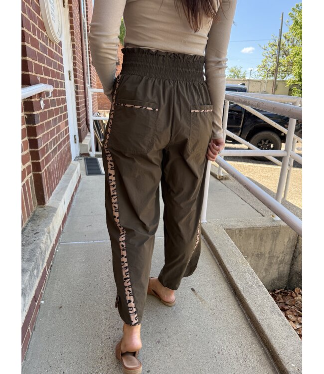 Cheetah Parachute Pants IP5540
