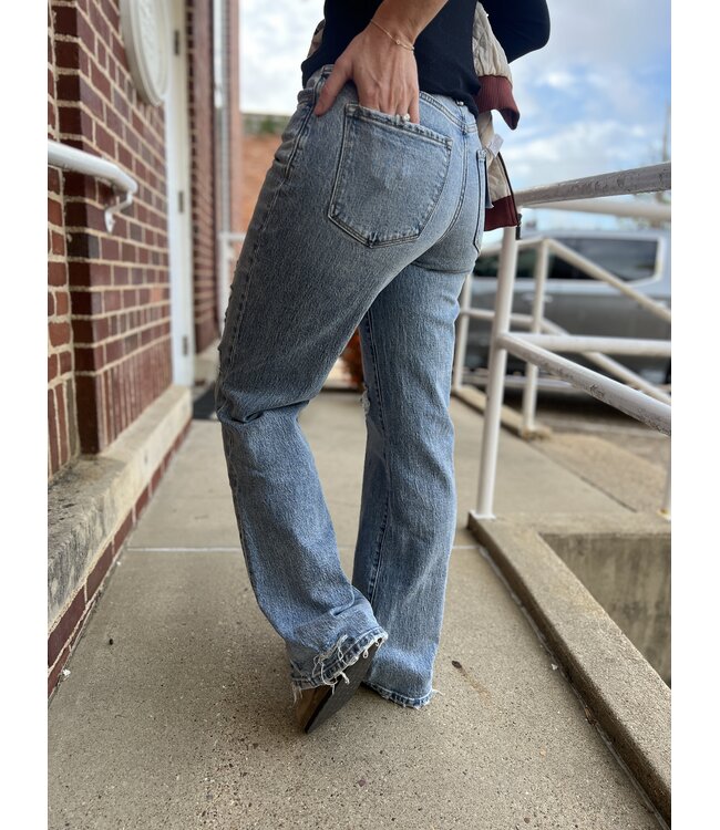 Super High Rise Distressed Vintage Flare Jeans T7457