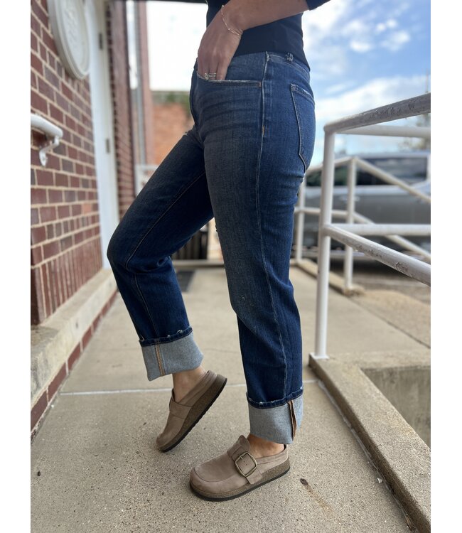 Mid Rise Full Length Medium Dark Wash Straight Jeans T7310