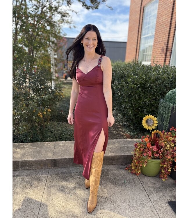 BWD1R09397 Buckle Maxi Dress Wine