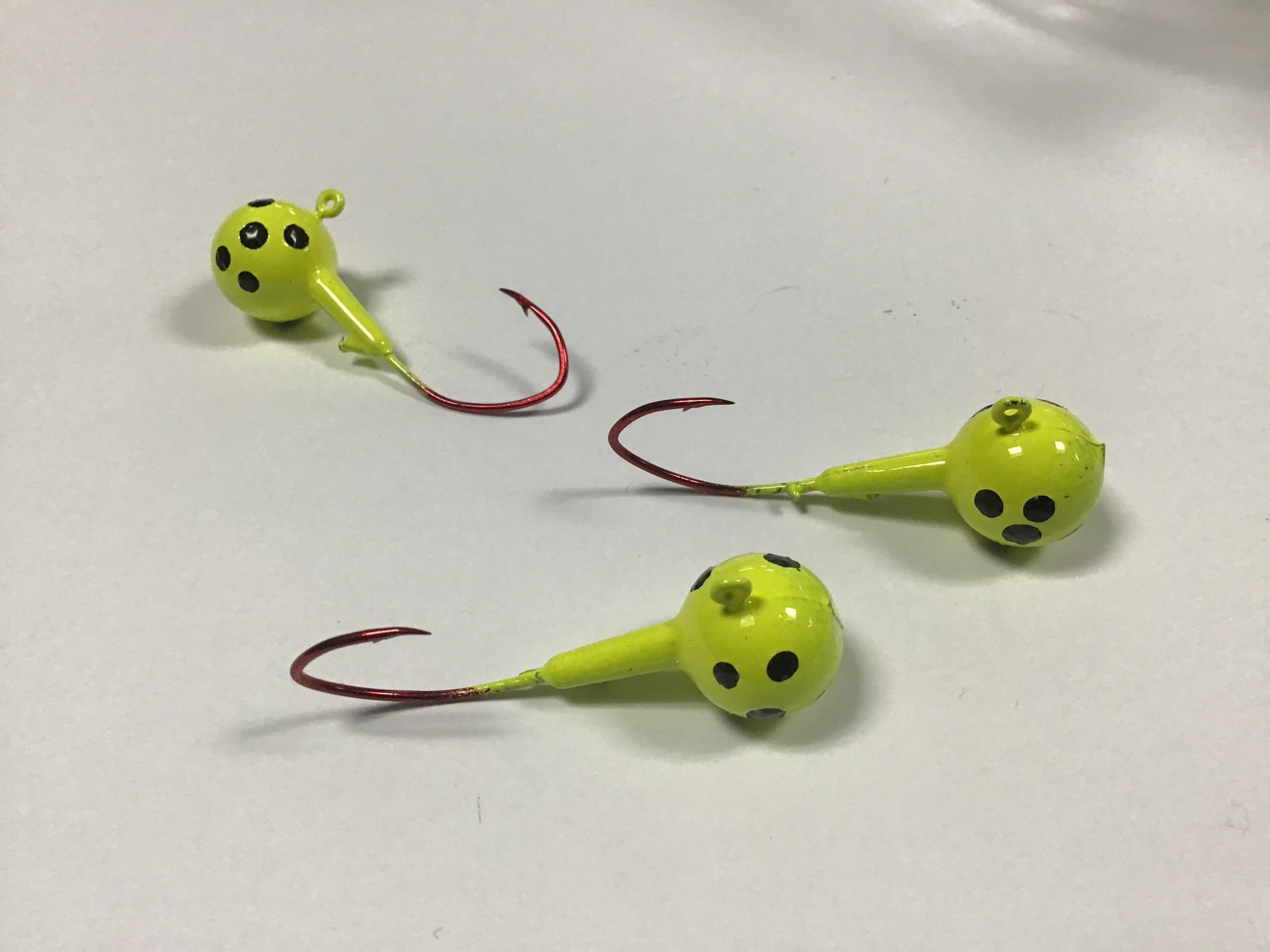 D&B Fishing Jig Round Soccerball 3/4 oz.=3 pk.
