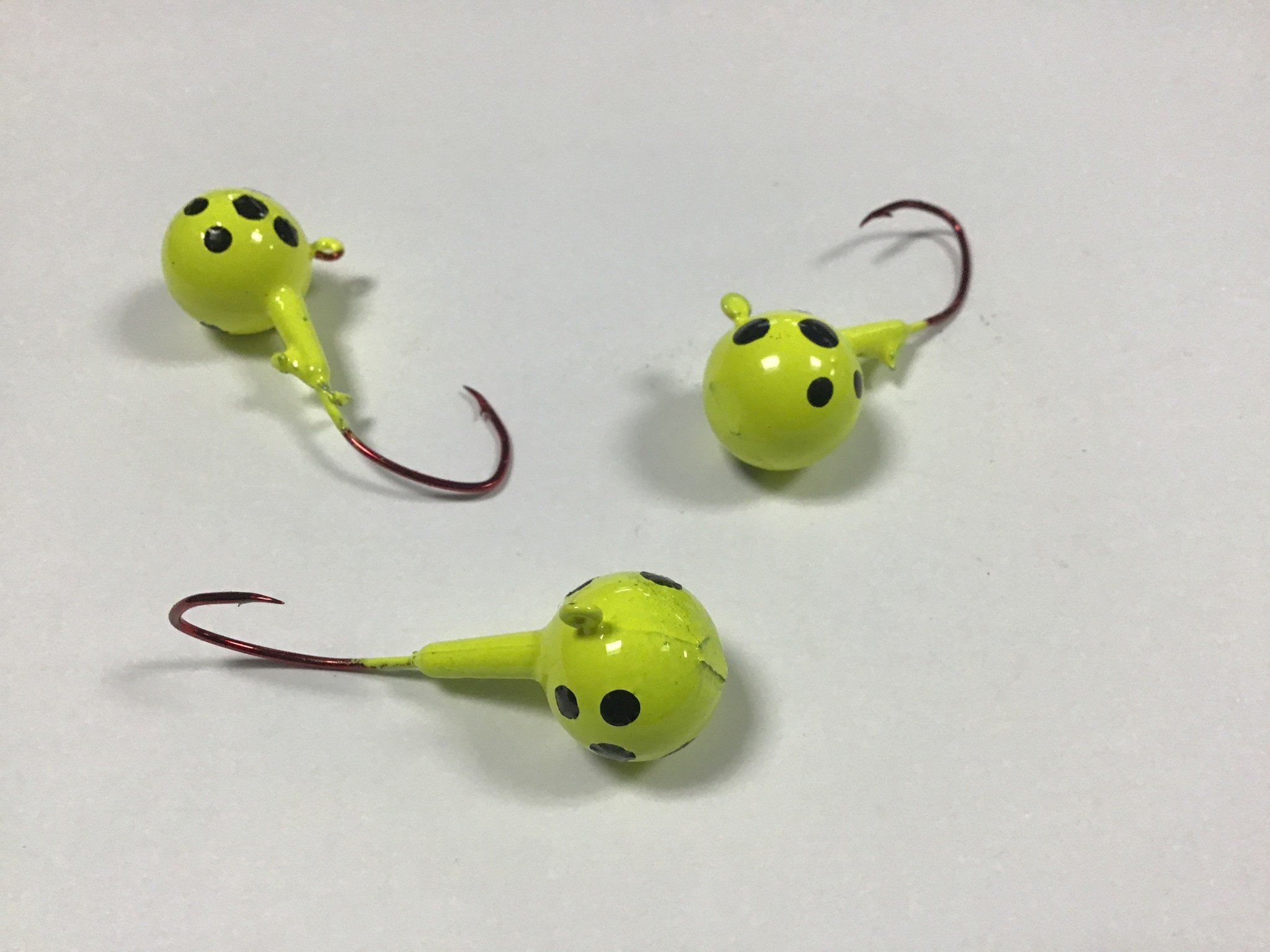 D&B Fishing Jig Round Soccerball 1oz.=3pk.