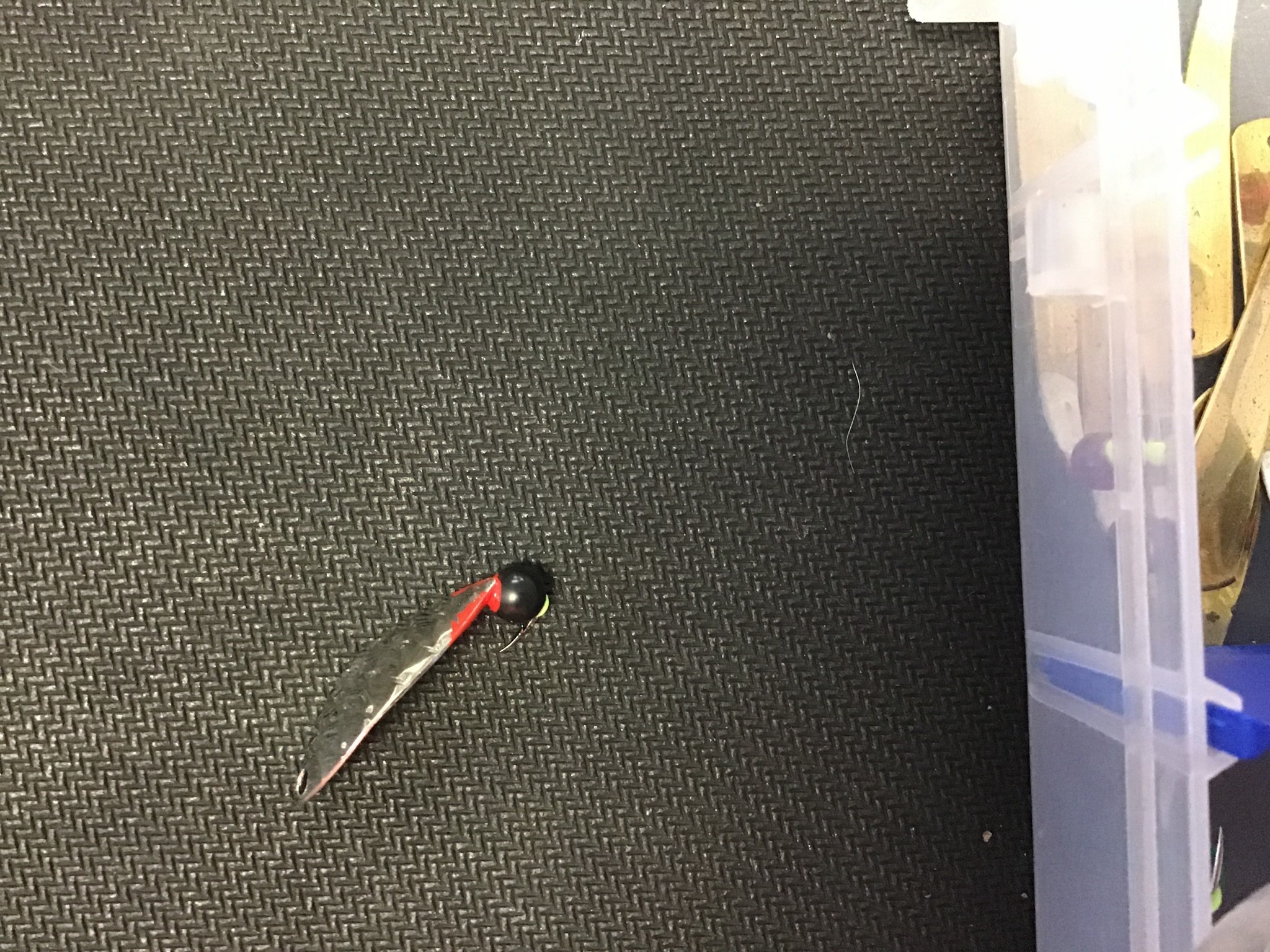 Diamond Willow Diamond Willow (N)  Black