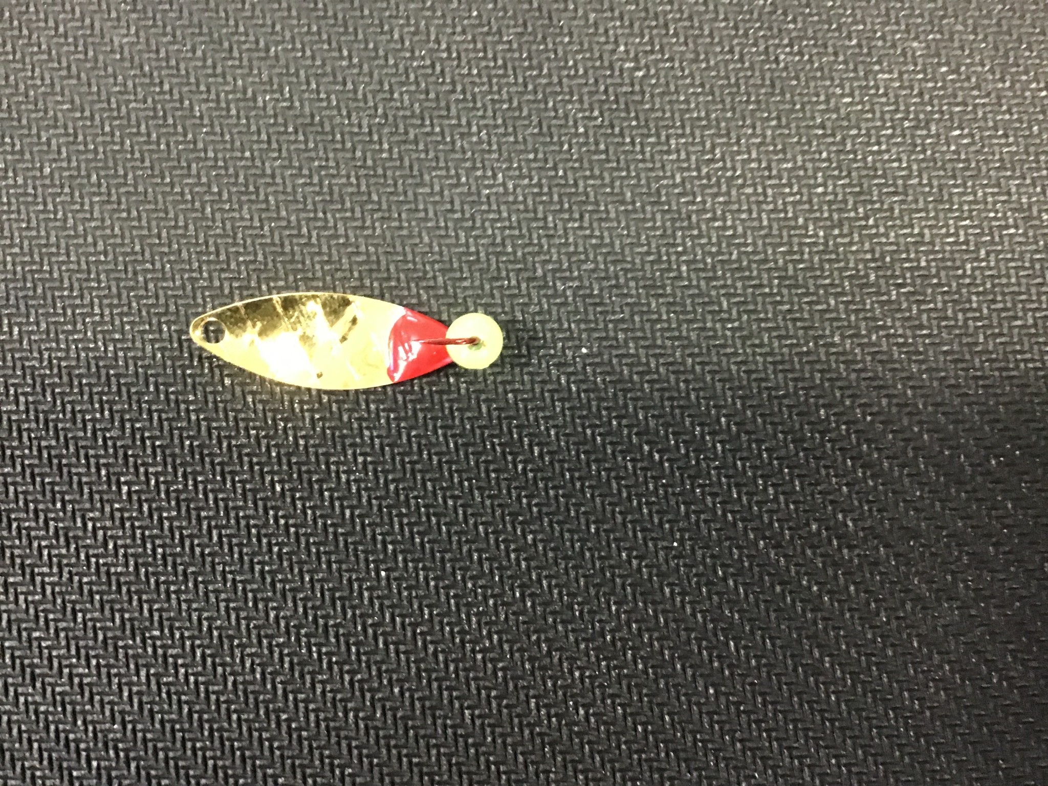 Diamond Willow Diamond Willow (G) Chartreuse Glow