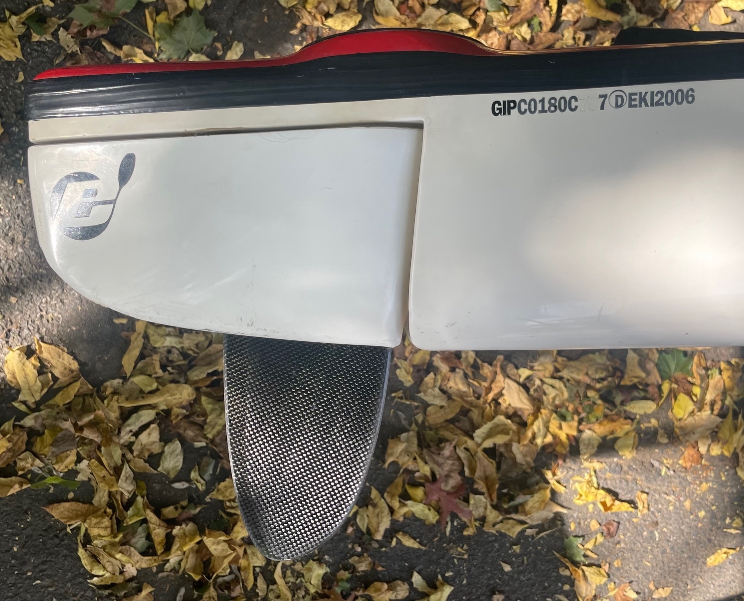 Epic Kayaks Epic 18x Performance w/ Track Master Plus Rudder Red (USED)
