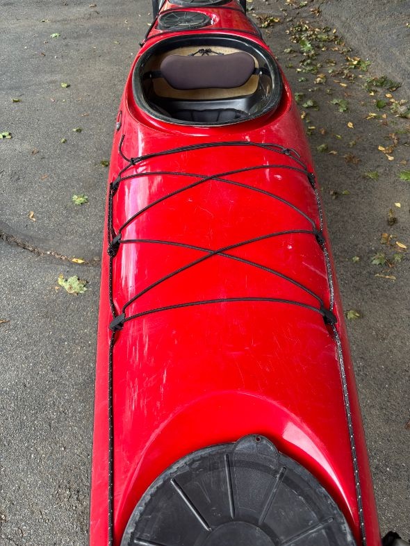 Current Designs Current Design  Cypress FG Red (USED)