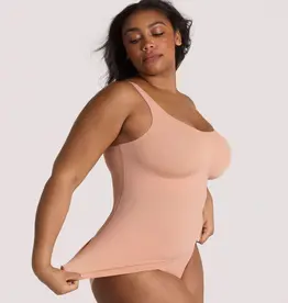 EvelynBobbie Structured Scoop Bra Cami