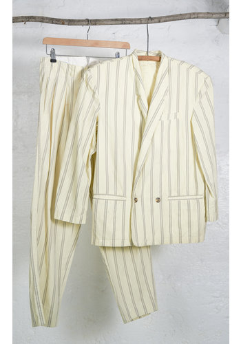 Light Yellow Fitted Pantsuit