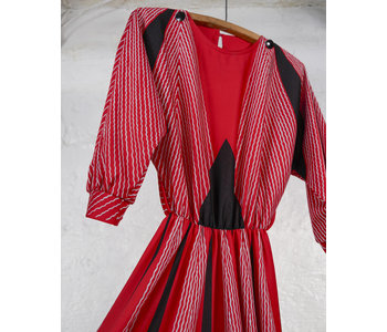 Red and white zigzag design dress