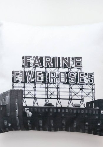 Farine Five Roses Pillow