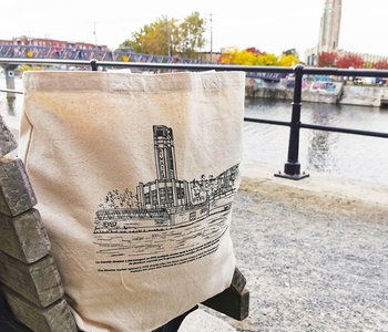 Large Atwater Tote