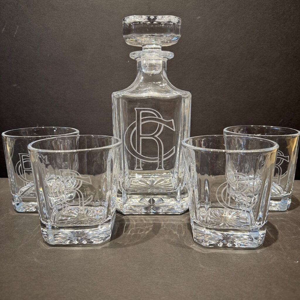 Personalized Decanter - Square 750ml - 4 glasses/11oz - Gift Box