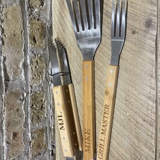 Personalized BBQ Grill Set - Bamboo Handles - S/3