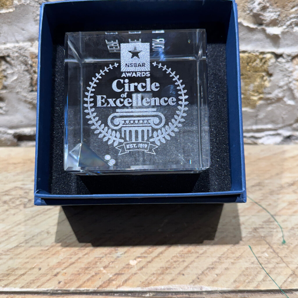 Personalized Crystal 3" Cube - Airflyte