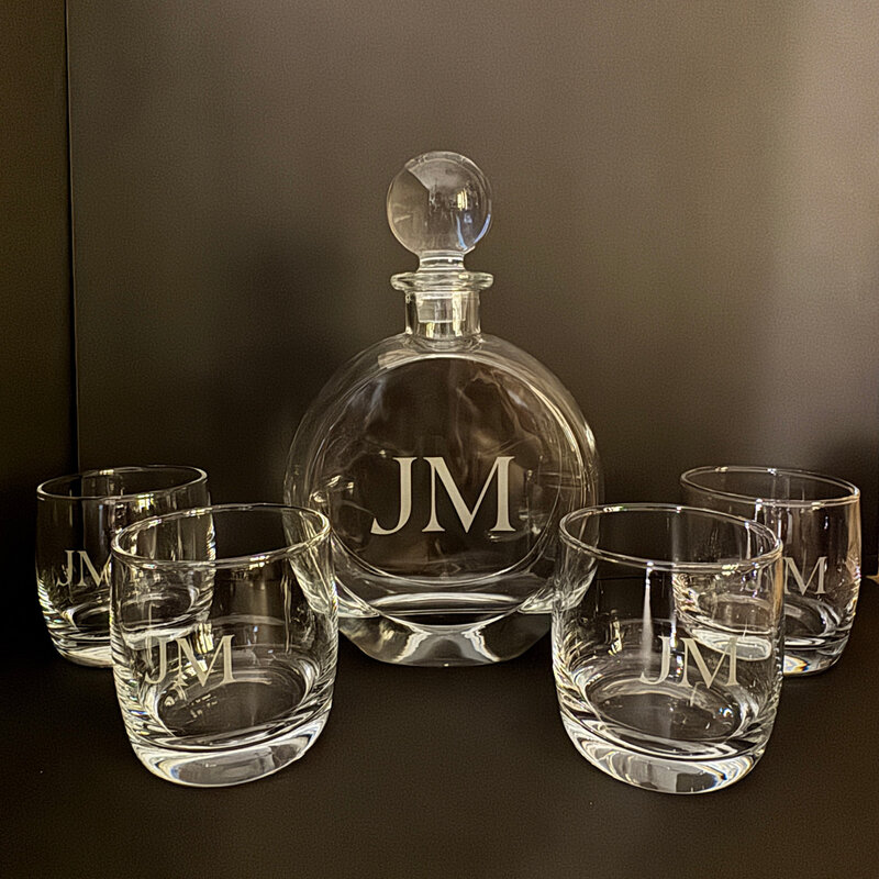 Personalized Decanter - Flat/Round - 750ml - 4 glasses/10oz