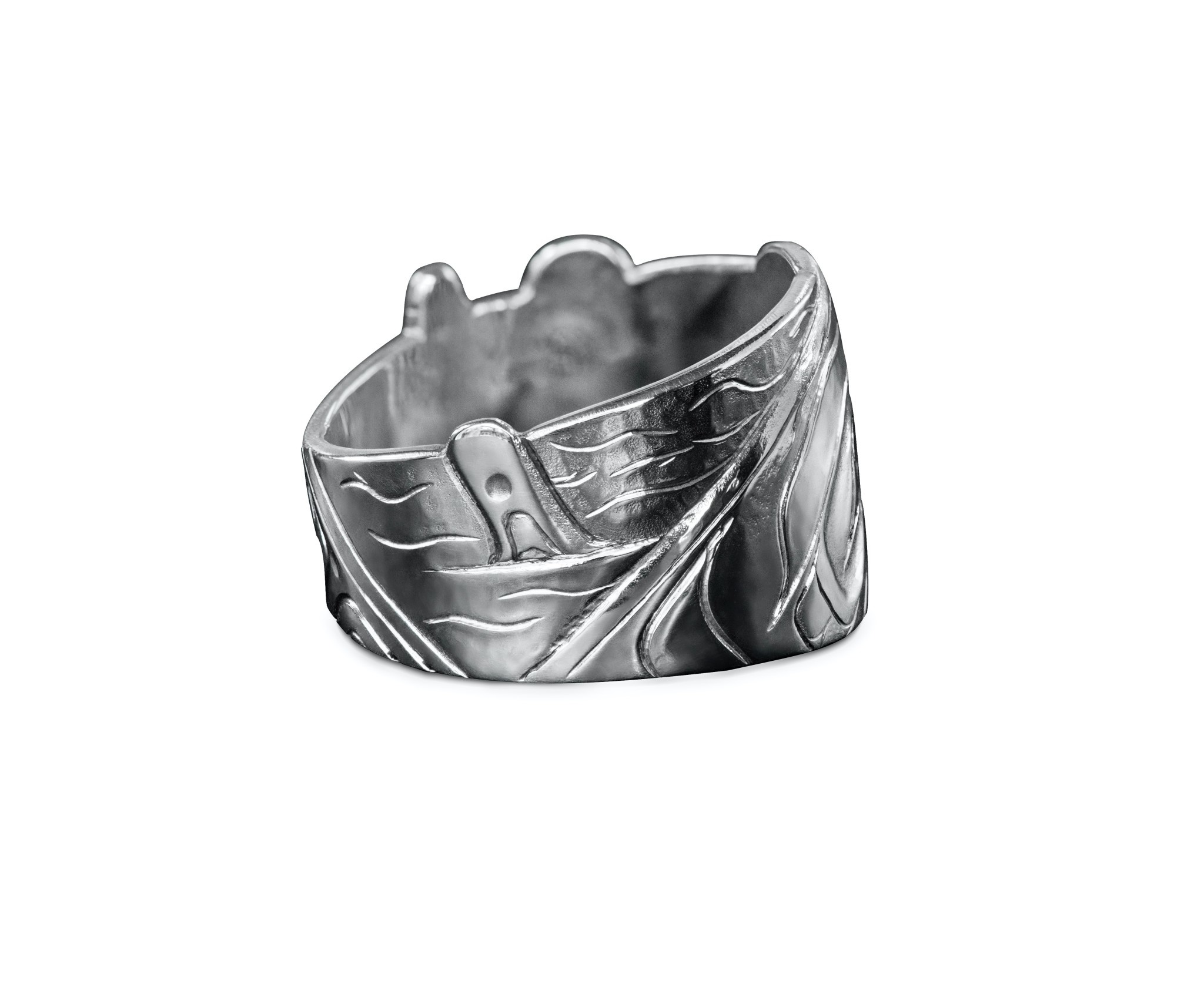 Silver Kwak'waka'wakw Repousse Orca Ring - size 7 1/2