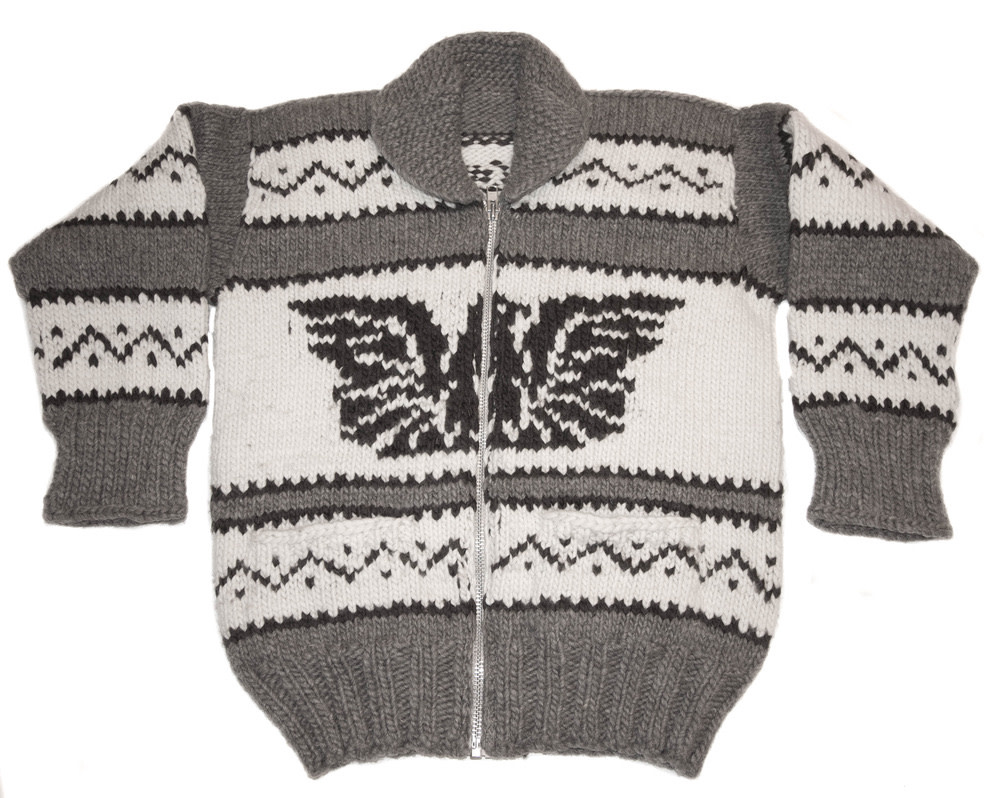 M/ L Cowichan Sweater Thunderbird