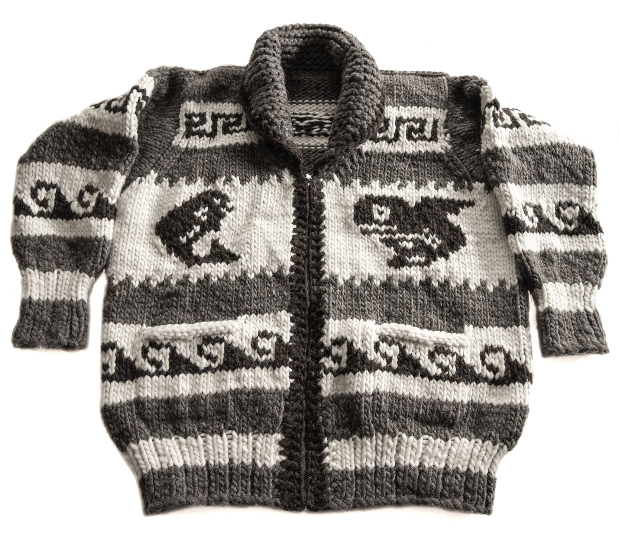 Cowichan Sweater L / XL  Killer Whale and Wave design