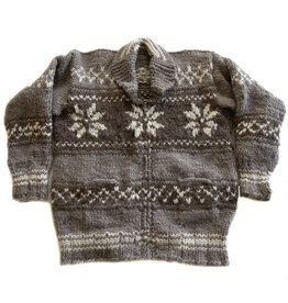 L / XL Cowichan Sweater Snowflake Design