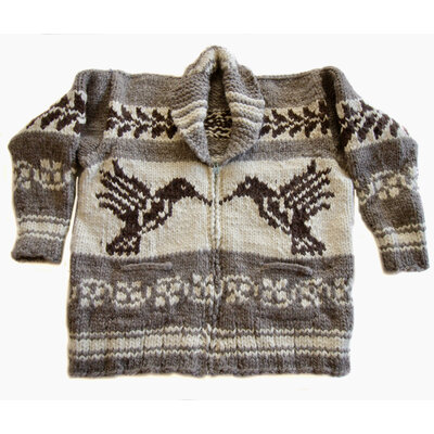 L /XL Cowichan Sweater Hummingbird Design