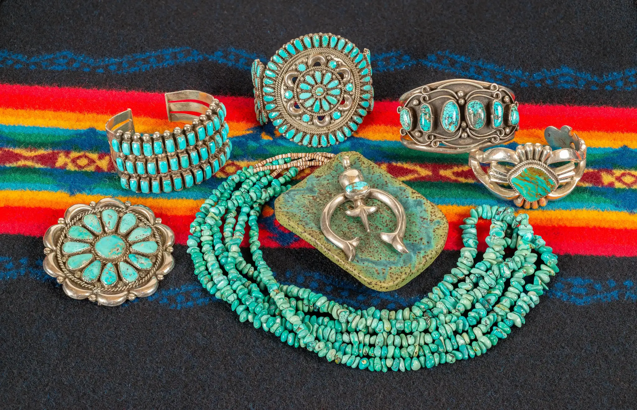 Gold Overlay on Silver Jewellery: What It Is, How It's Made, and Why It's Popular in Indigenous Art