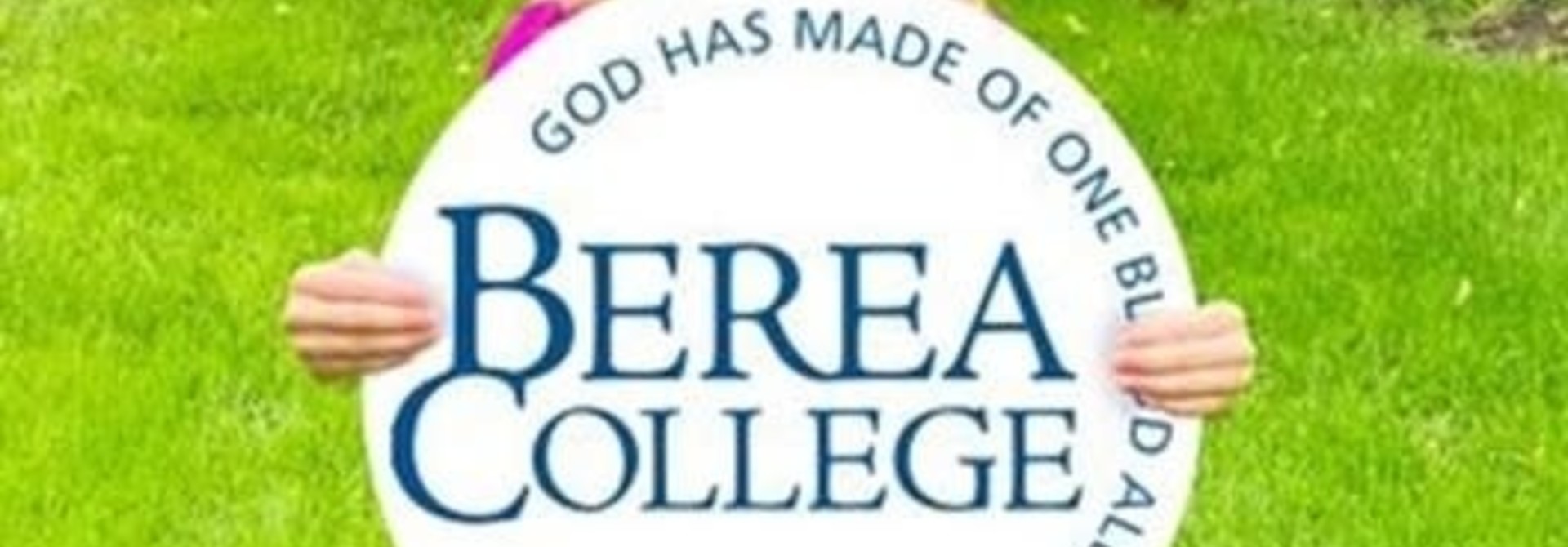 Berea College Circle Logo Yard Sign*