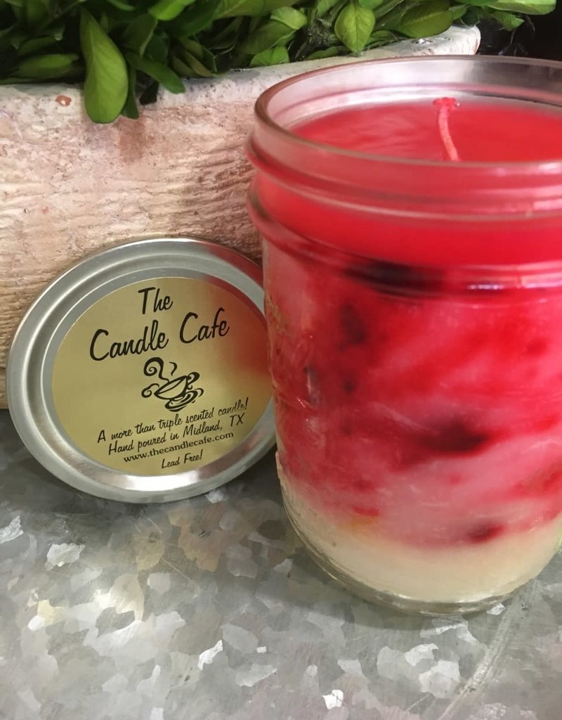 CANDLE CAFE Strawberry Cheesecake Candle