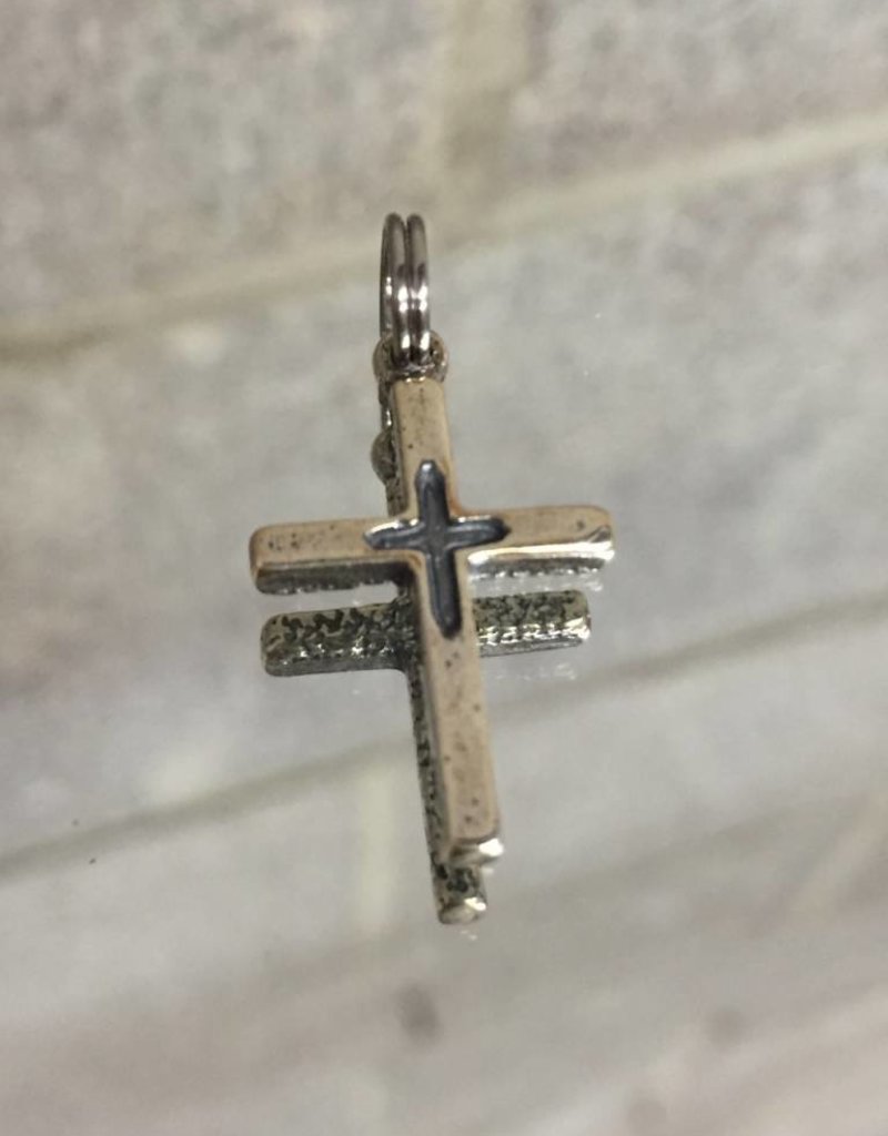 AG1134c Two Sided Cross Charm SS
