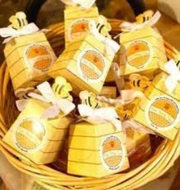 True Honey Teas Bee Box Tea 4pk-