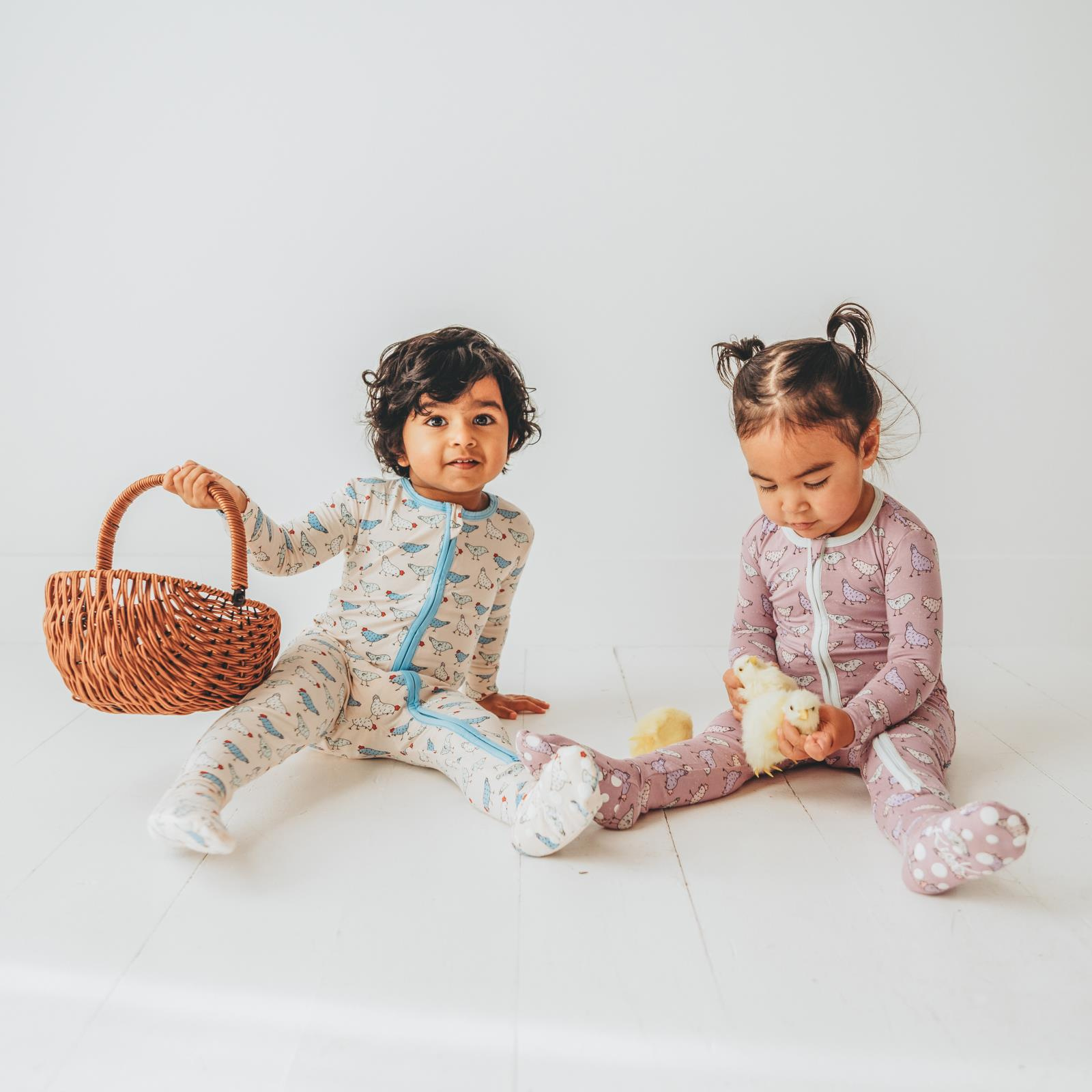 Kickee Pants Print Footie with 2 Way Zipper Latte Chickens