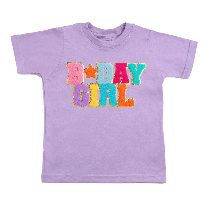 Sweet Wink Birthday Girl Patch Short Sleeve T-Shirt Lavender