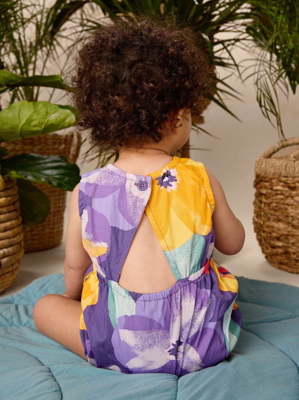 Tea Collection Peek-A-Boo Back Baby Romper Large Tropical Floral