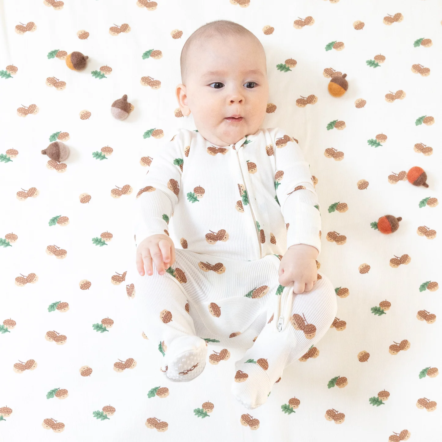 Angel Dear Tiny Acorns 2 Way Zipper Footie