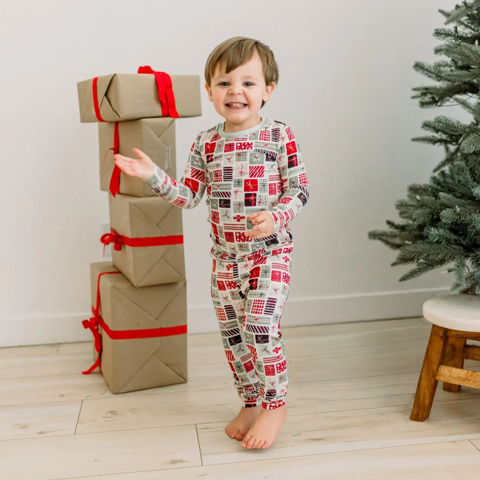 Kickee Pants Print Long Sleeve Pajama Set - Natural Christmas Gifts