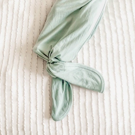 Copper Pearl NEWBORN KNOTTED GOWN - BRIAR