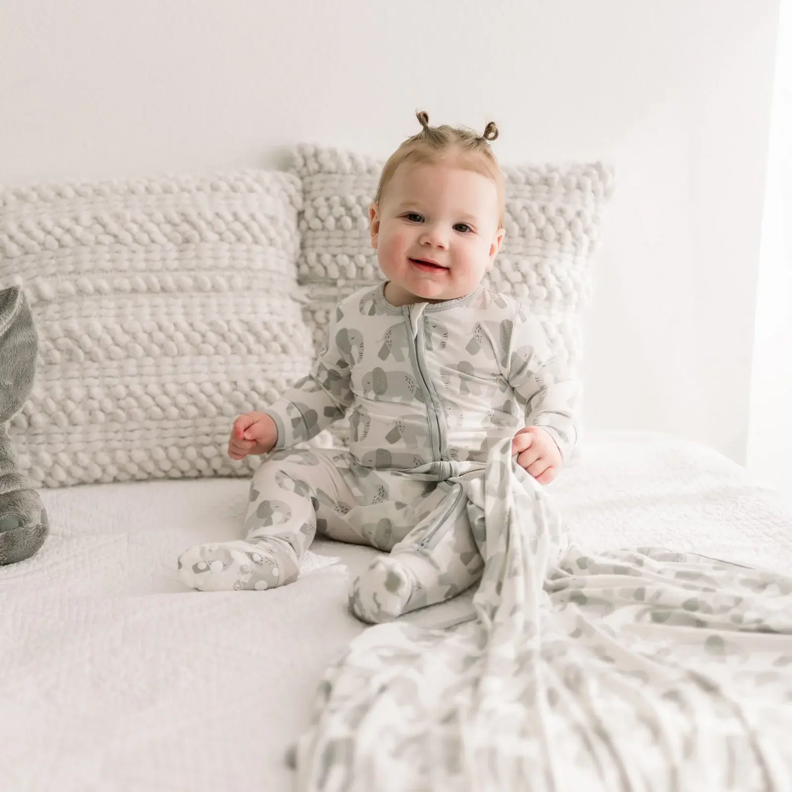 Kickee Pants Print Footie with 2 Way Zipper - Natural Elephants