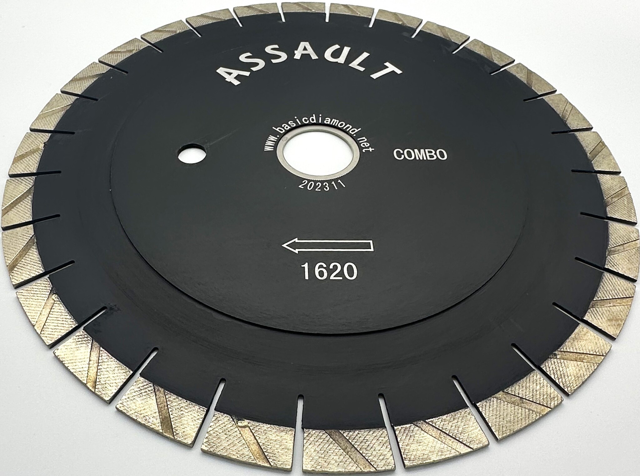 ASSAULT AC1620 16" ASSAULT COMBO BLADE FOR QUARTZITE, GRANITE, & ES W/ REINFORCED HUB