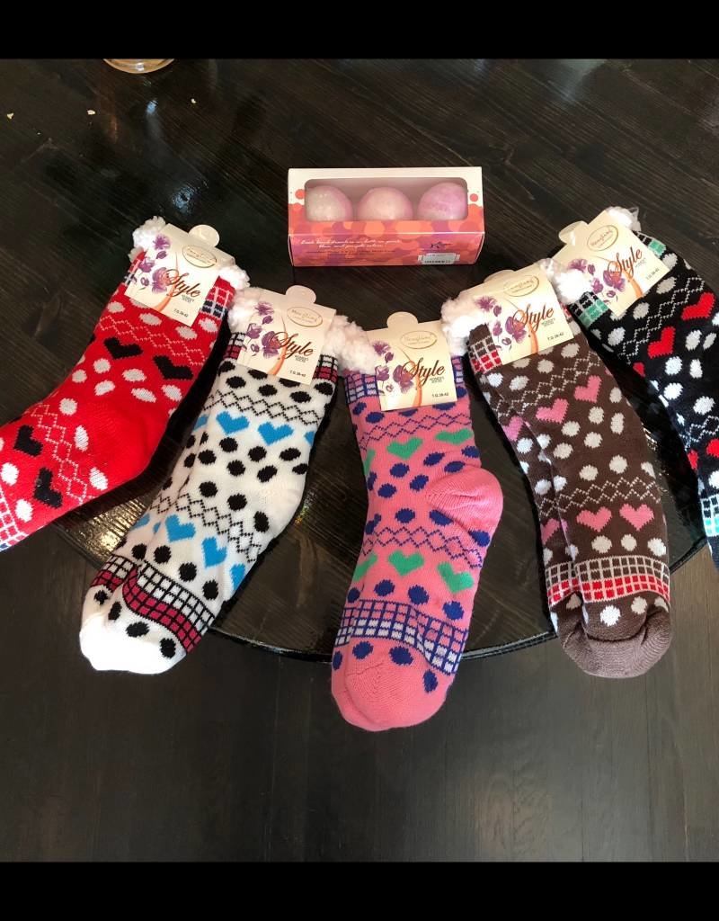 Anemone Indoor Slipper Socks - Heart Faire Isle Pattern O/S
