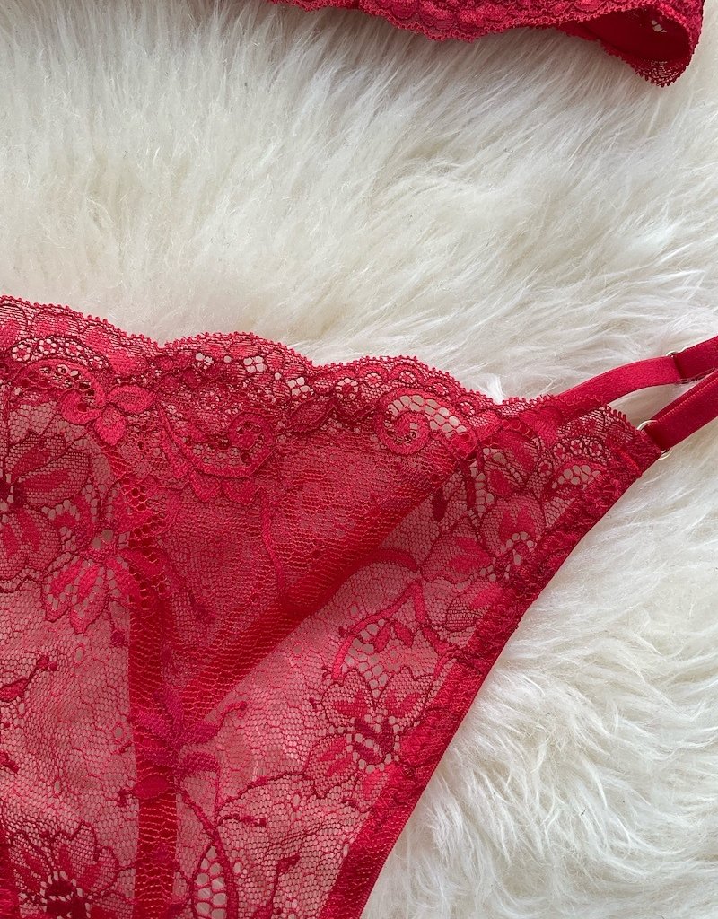 Samantha Chang All Lace Amour Cross Dye Adjustable Gstring