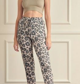 Yelete Leopard Joggers w Pockets - Yelete
