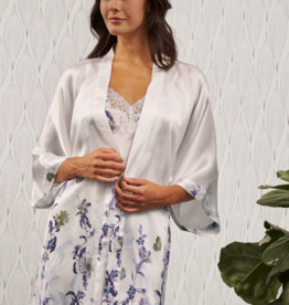 Samantha Chang Silk Kimono Mid-Length White Spring Blossoms O/S