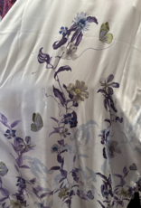 Samantha Chang Silk Kimono Mid-Length White Spring Blossoms O/S